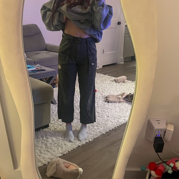 Vintage Bugle Boy Cropped Utility Pants - Picture 9 of 10